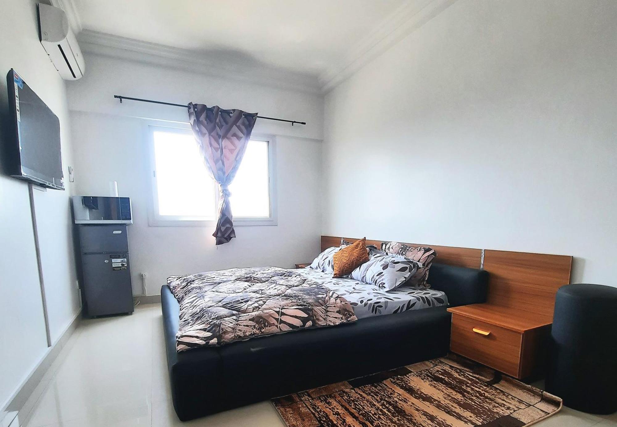 Chambres Meublees Avenue Cheikh Anta Diop Dakar Bagian luar foto