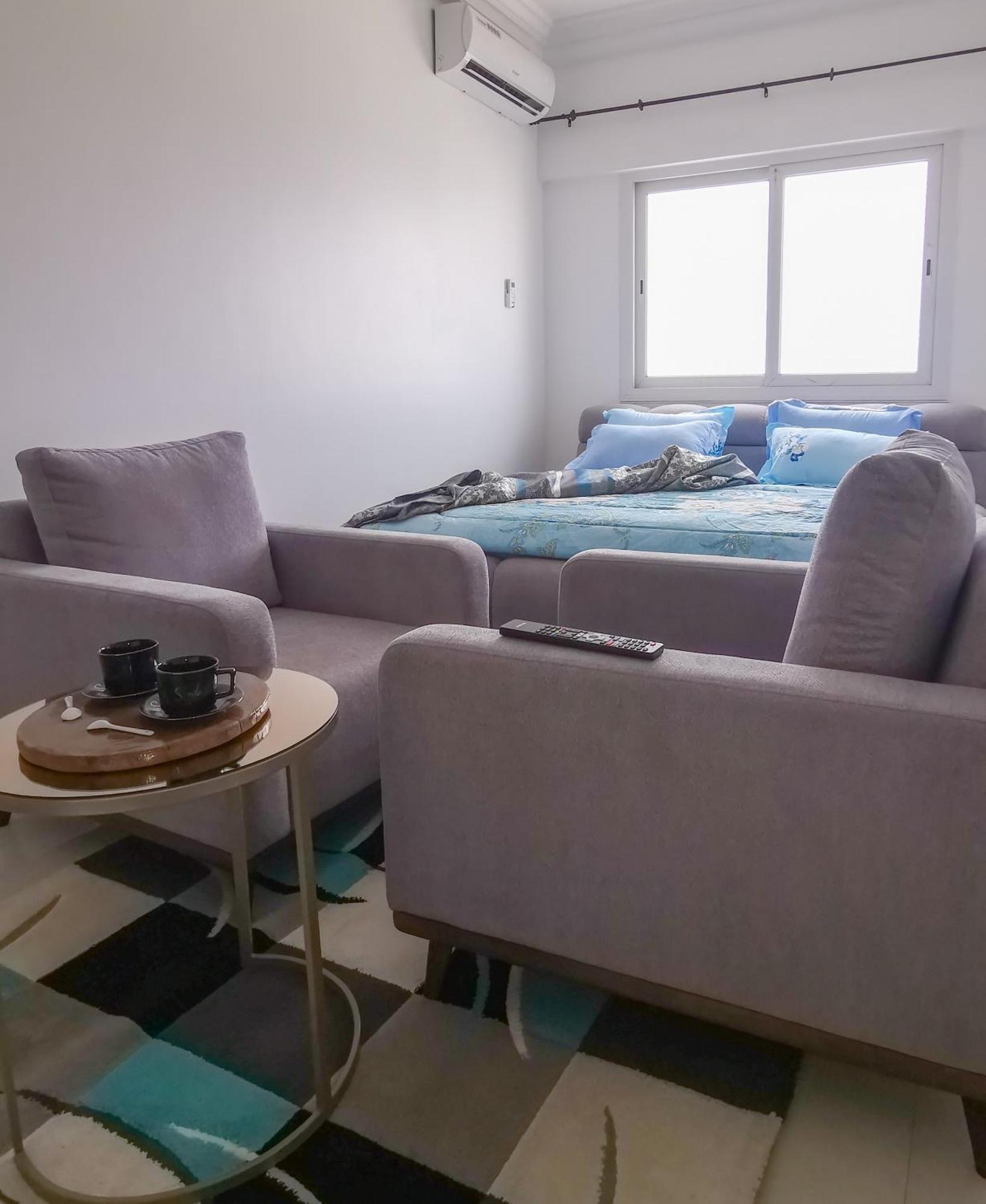 Chambres Meublees Avenue Cheikh Anta Diop Dakar Bagian luar foto
