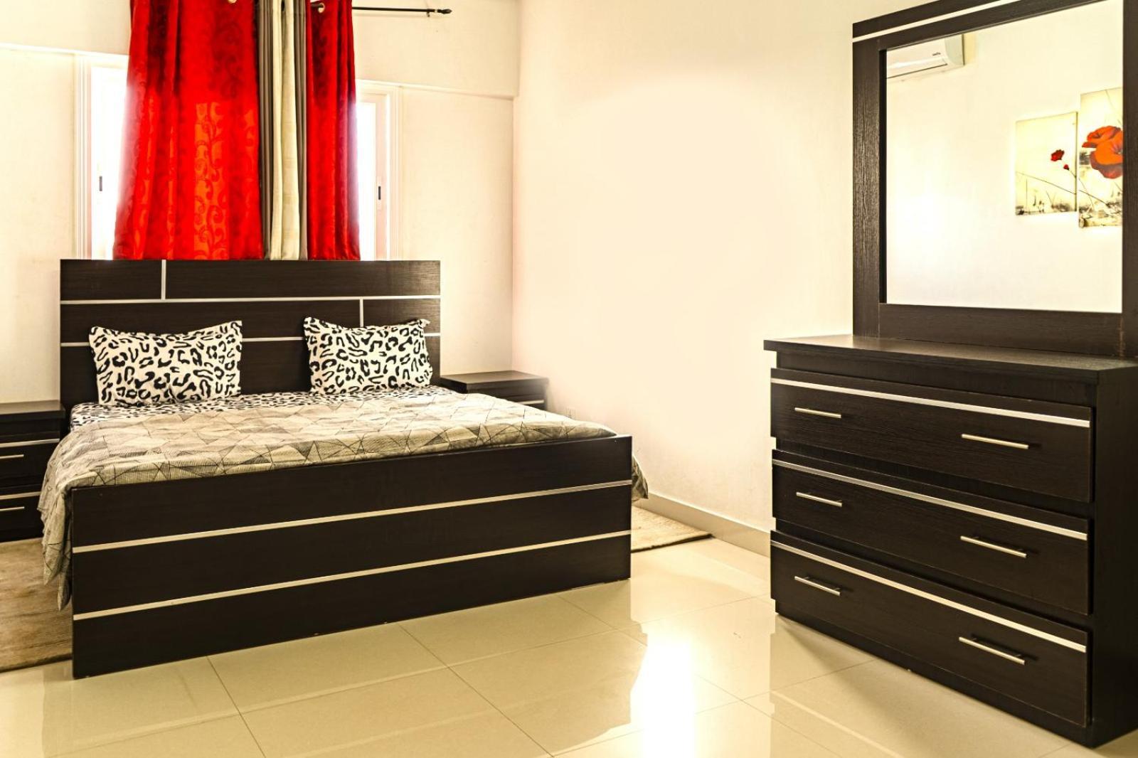 Chambres Meublees Avenue Cheikh Anta Diop Dakar Bagian luar foto